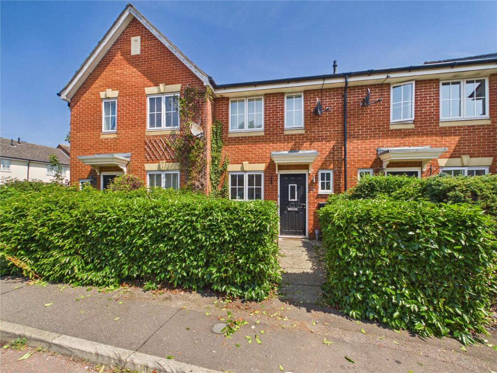 2 bed Mid Terraced House for rent in Workhouse Hill. From Fenn Wright - Colchester