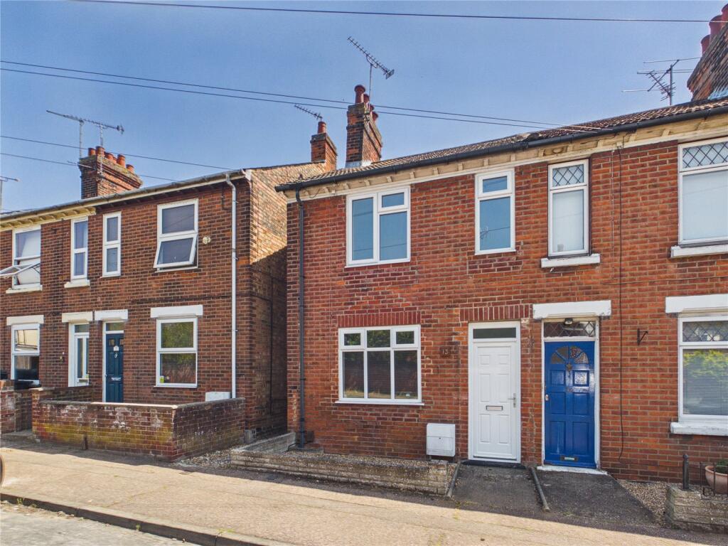 2 bed Mid Terraced House for rent in Berechurch. From Fenn Wright - Colchester 2 bed Mid Terraced House for rent in Berechurch. From Fenn Wright - Colchester