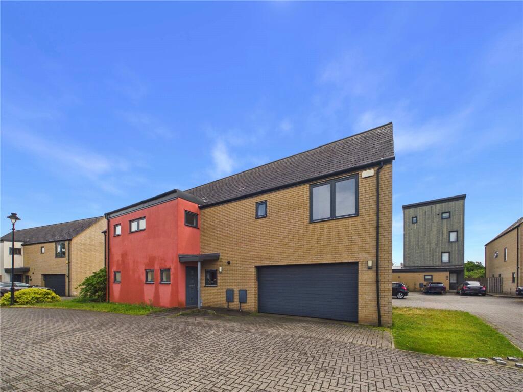 4 bed Detached for rent in Woolverstone. From Fenn Wright - Ipswich 4 bed Detached for rent in Woolverstone. From Fenn Wright - Ipswich