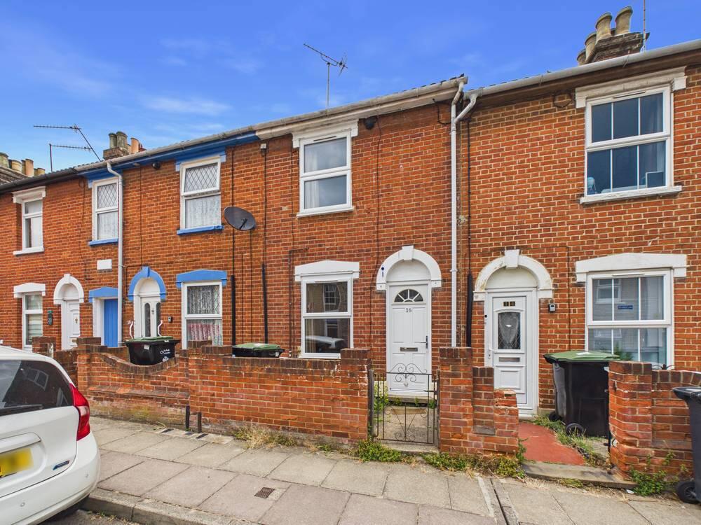 3 bed Mid Terraced House for rent in Ipswich. From Fenn Wright - Ipswich