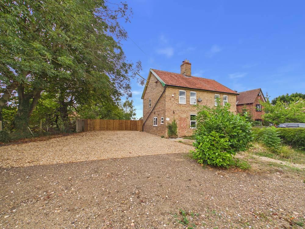 3 bed Semi Detached for rent in Bacton. From Fenn Wright - Ipswich 3 bed Semi Detached for rent in Bacton. From Fenn Wright - Ipswich