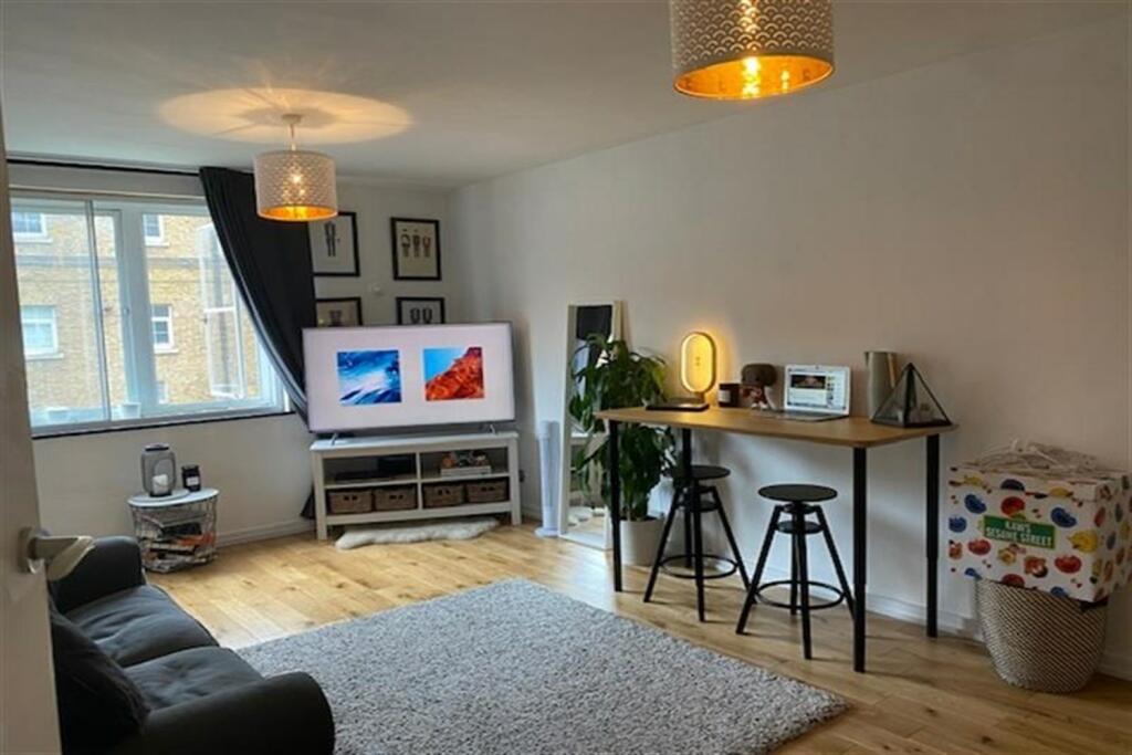 0 bed Apartment for rent in Camden Town. From Oliver's Town Hampstead