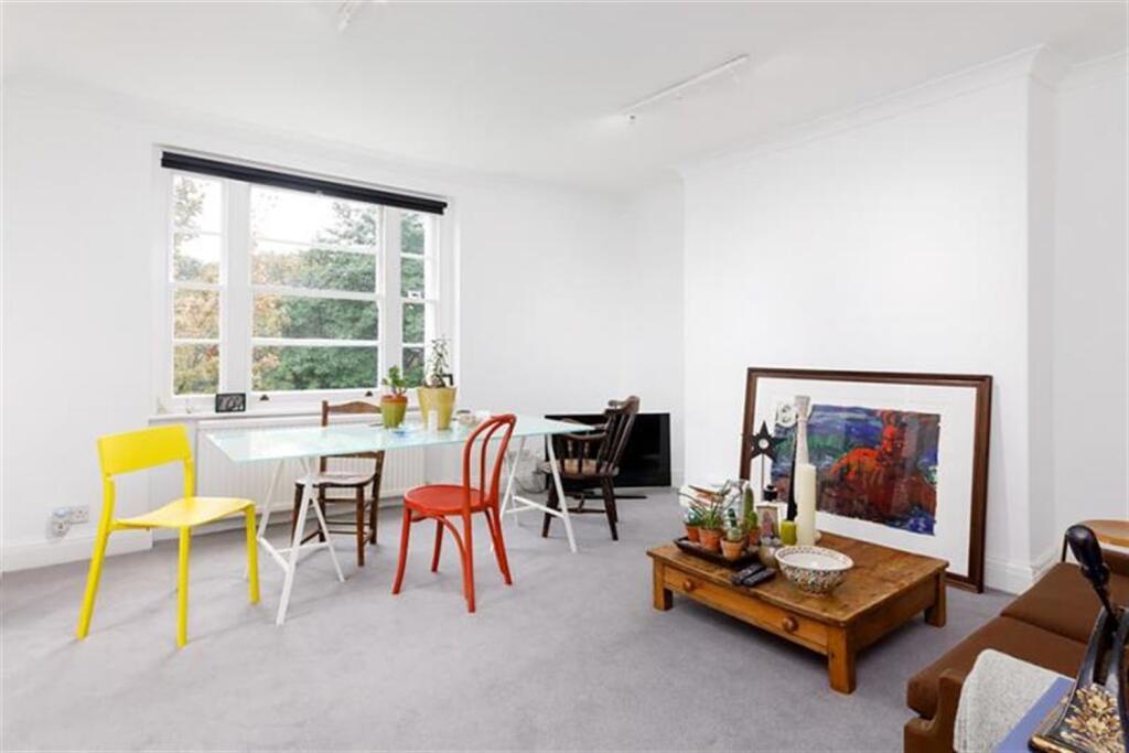 2 bed 1st Floor Flat for rent in Camden Town. From Olivers Town - Kentish Town - Sales
