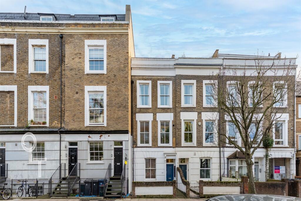1 bed 1st Floor Flat for rent in Stoke Newington. From Olivers Town - Kentish Town - Sales