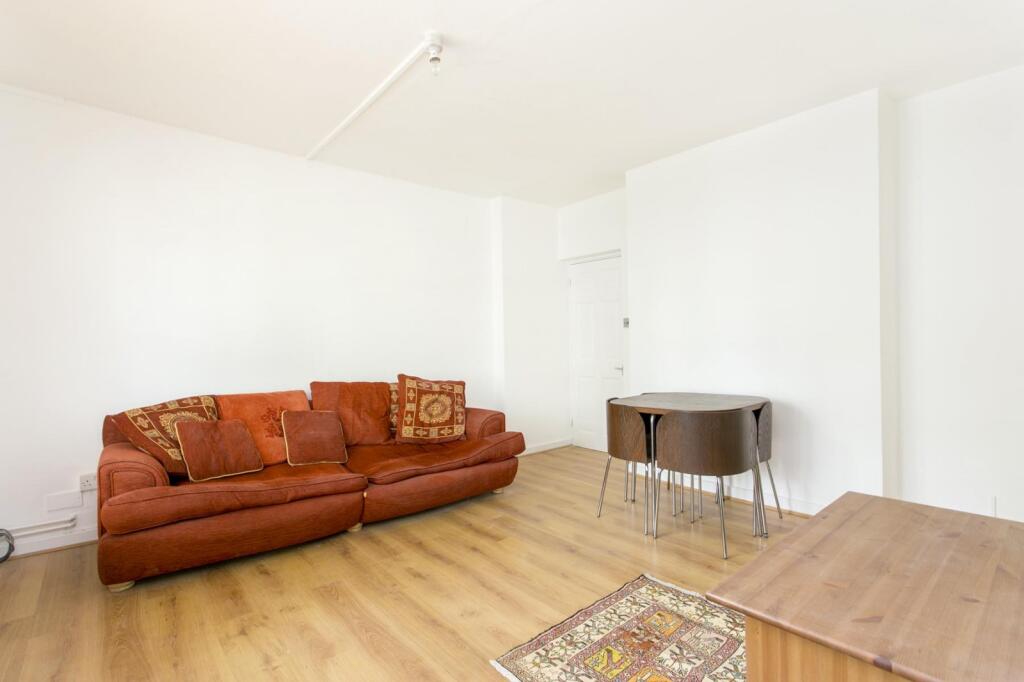 2 bed 1st Floor Flat for rent in Camden Town. From Olivers Town - Kentish Town - Sales