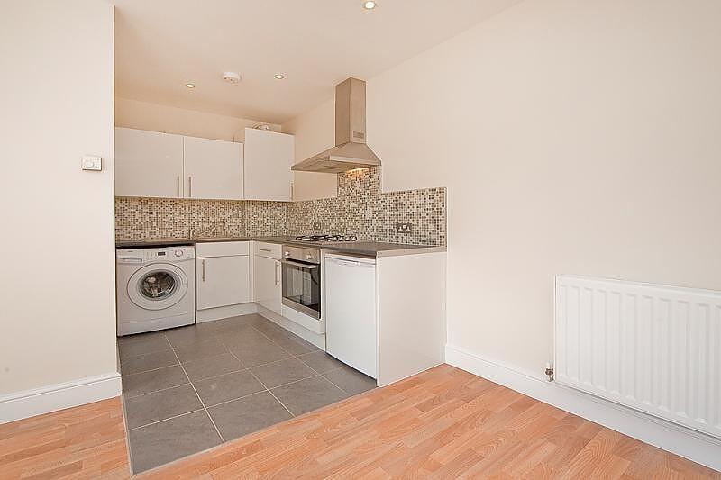1 bed 1st Floor Flat for rent in Camden Town. From Olivers Town - Kentish Town - Sales