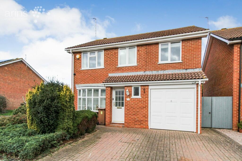 4 bed Detached House for rent in Reading. From Arins Property Services - Reading