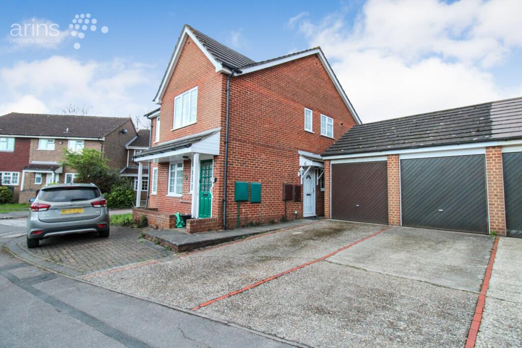 2 bed 1st Floor Flat for rent in Shinfield. From Arins - Lower Earley