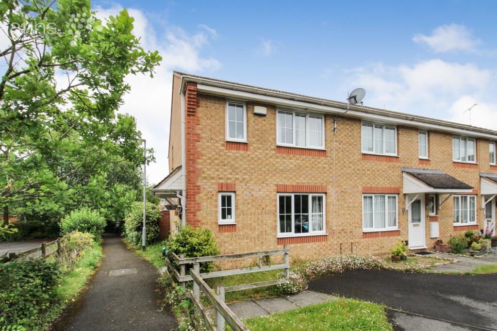2 bed Mid Terraced House for rent in Sindlesham. From Arins - Lower Earley 2 bed Mid Terraced House for rent in Sindlesham. From Arins - Lower Earley