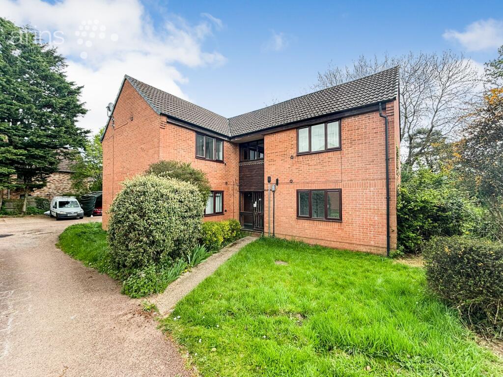 1 bed 1st Floor Flat for rent in Sindlesham. From Arins - Lower Earley 1 bed 1st Floor Flat for rent in Sindlesham. From Arins - Lower Earley