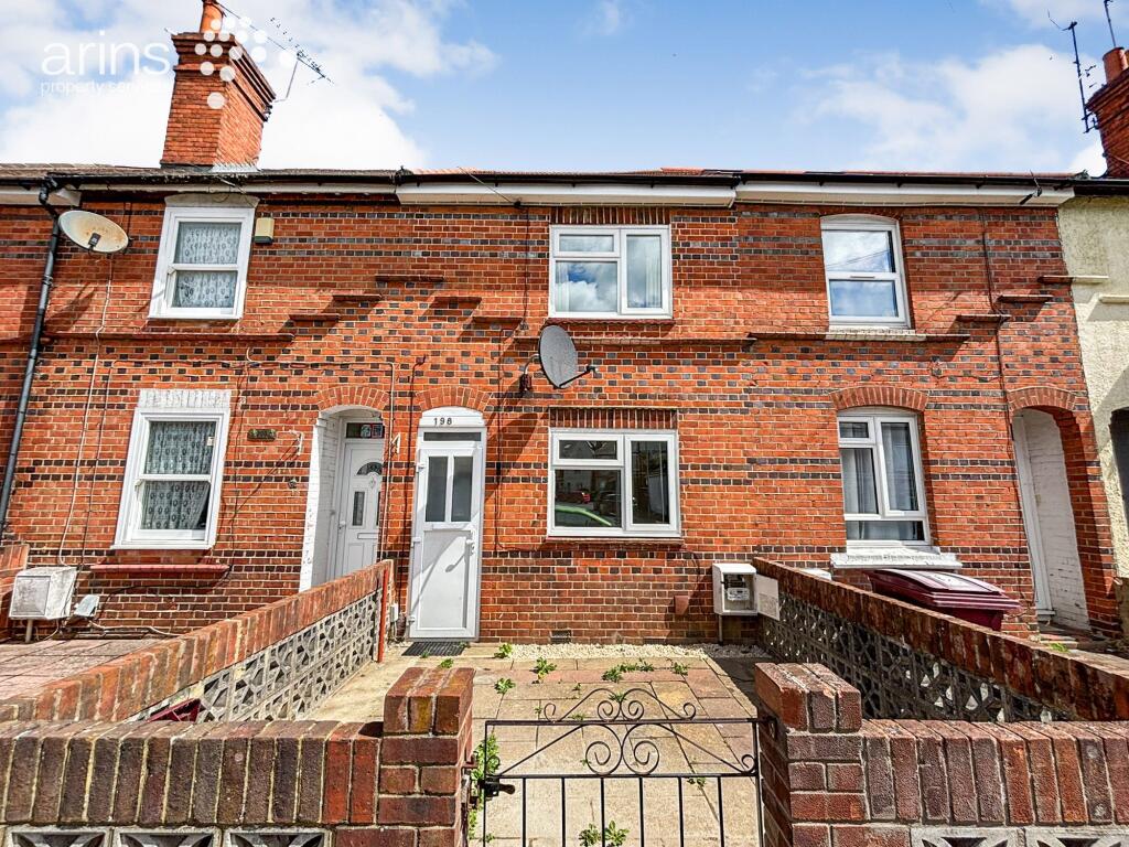 3 bed Mid Terraced House for rent in Reading. From Arins - Lower Earley