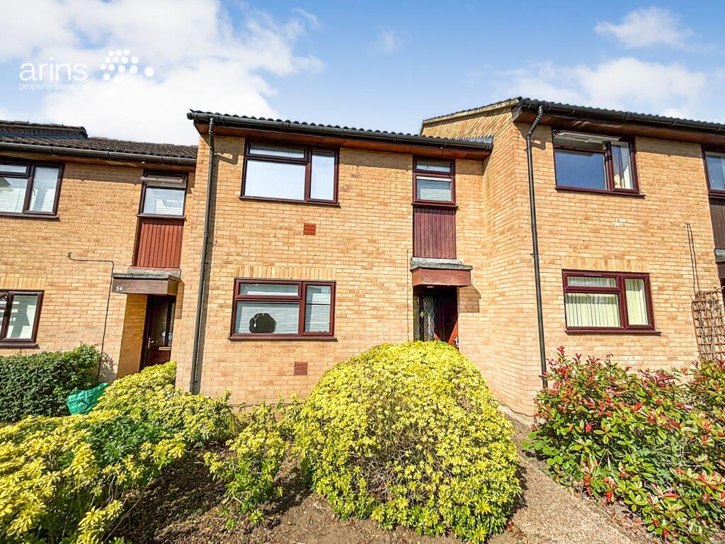 1 bed Mid Terraced House for rent in Sindlesham. From Arins - Lower Earley