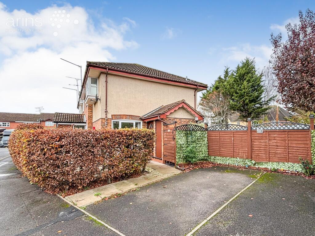 1 bed Mid Terraced House for rent in Woodley. From Arins - Lower Earley 1 bed Mid Terraced House for rent in Woodley. From Arins - Lower Earley