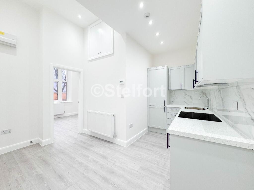 1 bed 1st Floor Flat for rent in London. From Stelfort - London