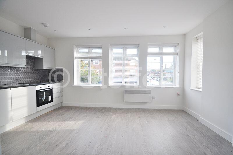 1 bed Apartment for rent in Eltham. From Stelfort - London