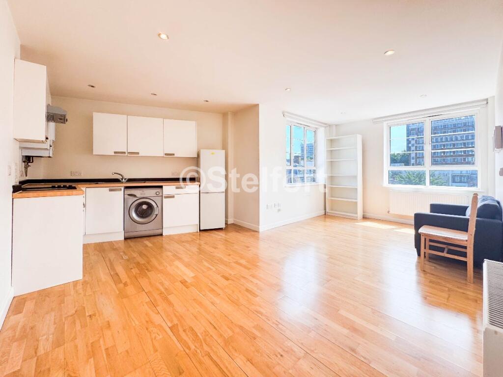 1 bed 1st Floor Flat for rent in London. From Stelfort - London