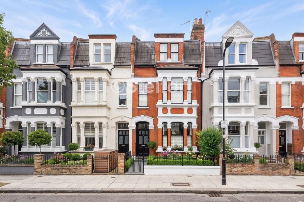 5 bed Apartment for rent in Stoke Newington. From Stelfort - London