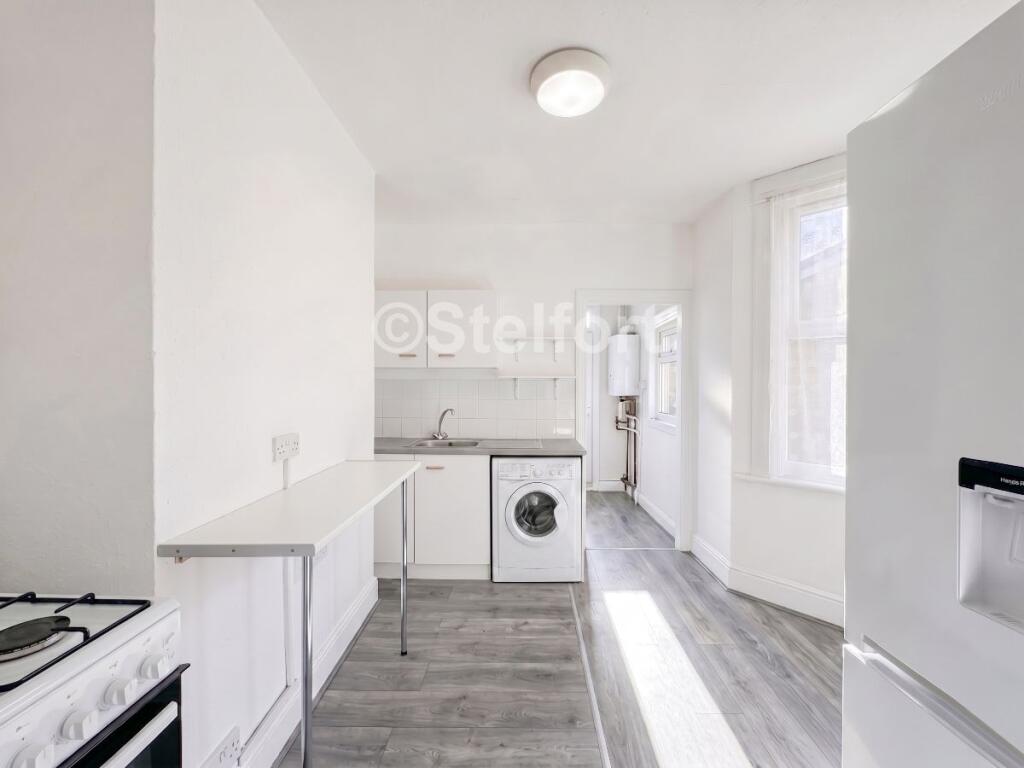 1 bed 1st Floor Flat for rent in West Ham. From Stelfort - London 1 bed 1st Floor Flat for rent in West Ham. From Stelfort - London