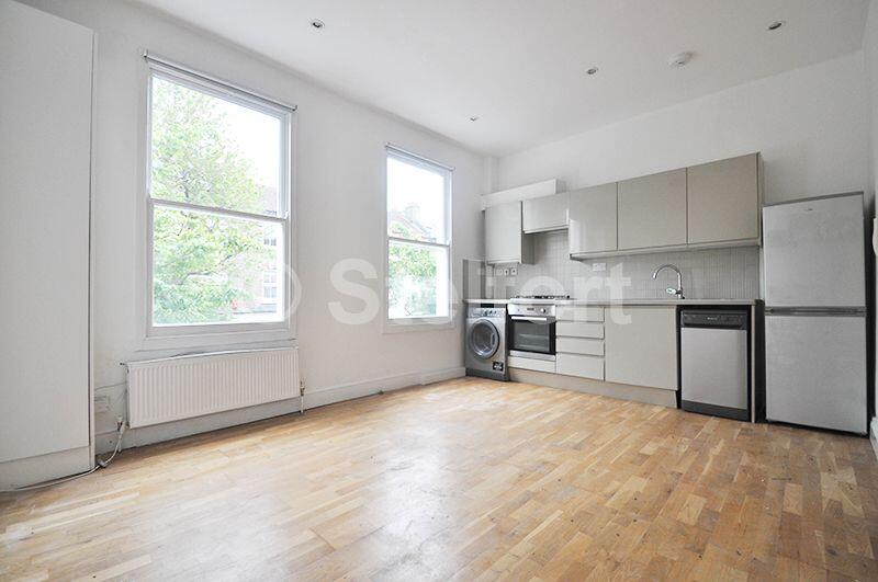 1 bed 1st Floor Flat for rent in London. From Stelfort - London