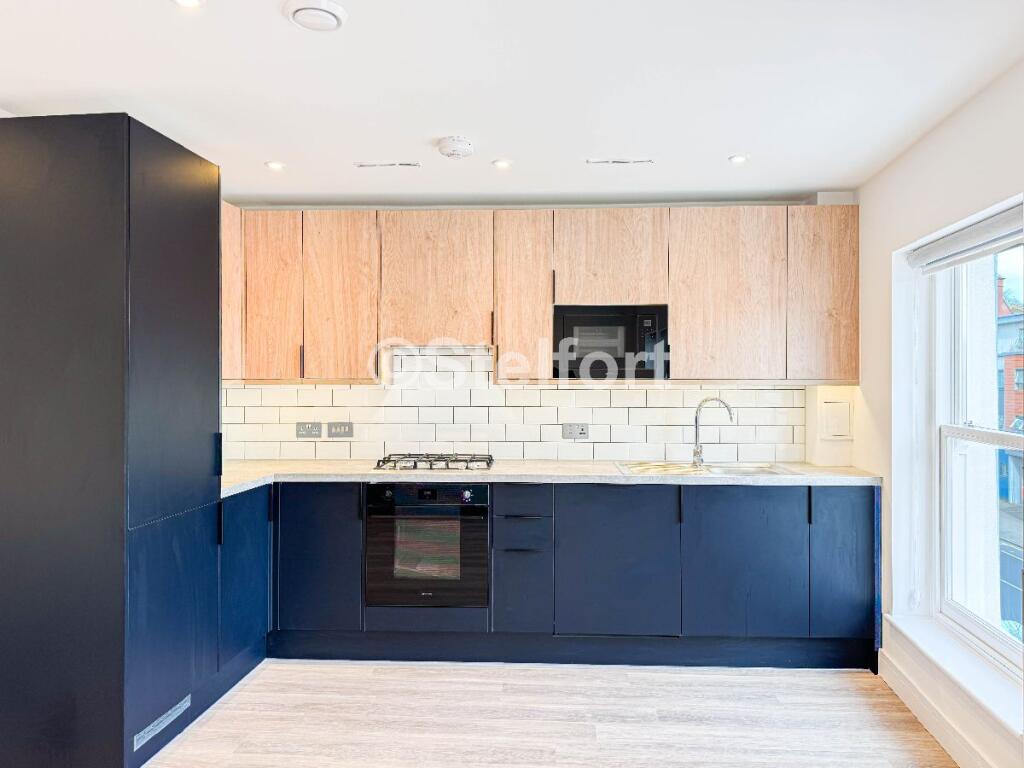4 bed Apartment for rent in London. From Stelfort - London 4 bed Apartment for rent in London. From Stelfort - London