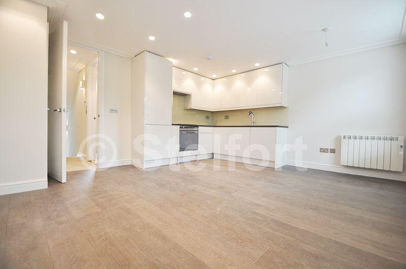 3 bed Apartment for rent in London. From Stelfort - London 3 bed Apartment for rent in London. From Stelfort - London
