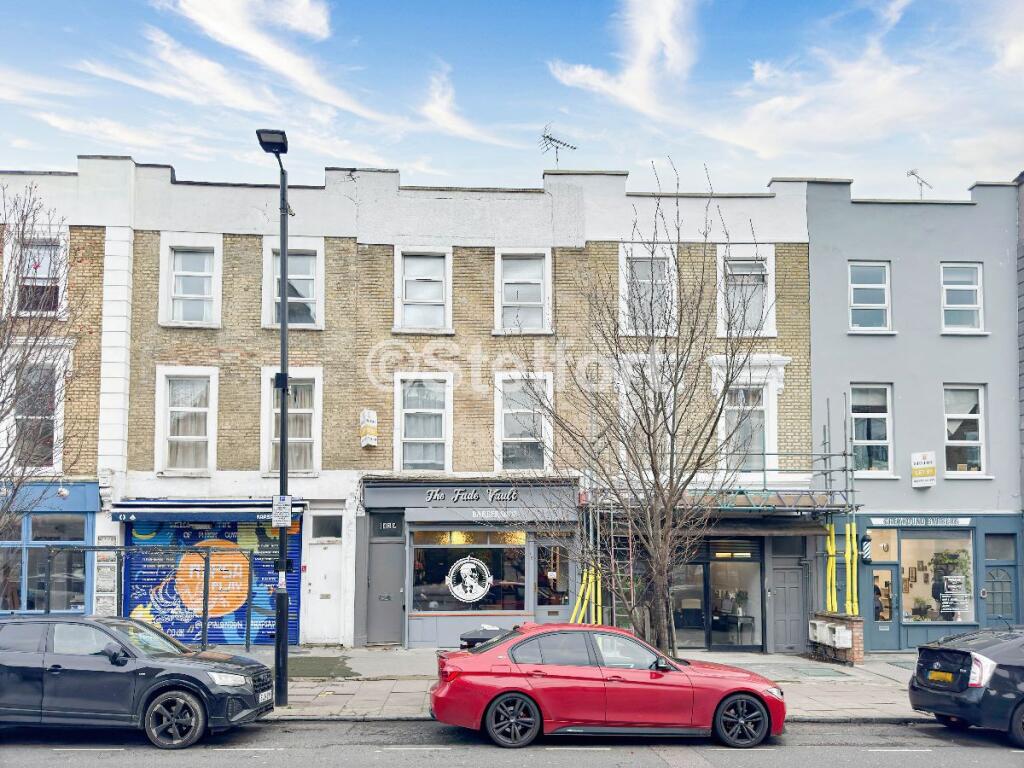 2 bed 1st Floor Flat for rent in Camden Town. From Stelfort - London