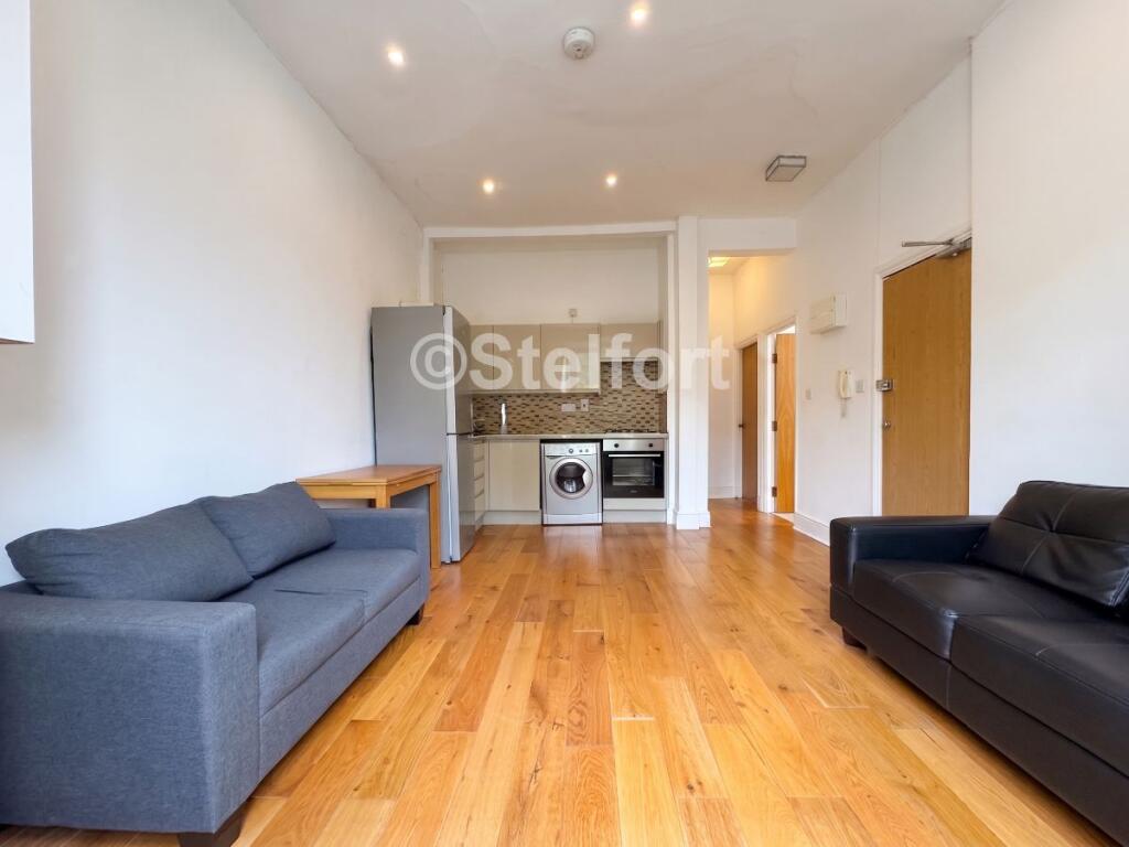 2 bed 1st Floor Flat for rent in Islington. From Stelfort - London