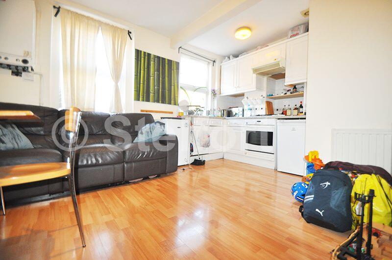 1 bed 1st Floor Flat for rent in London. From Stelfort - London