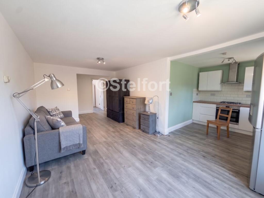 2 bed 1st Floor Flat for rent in Tottenham. From Stelfort - London