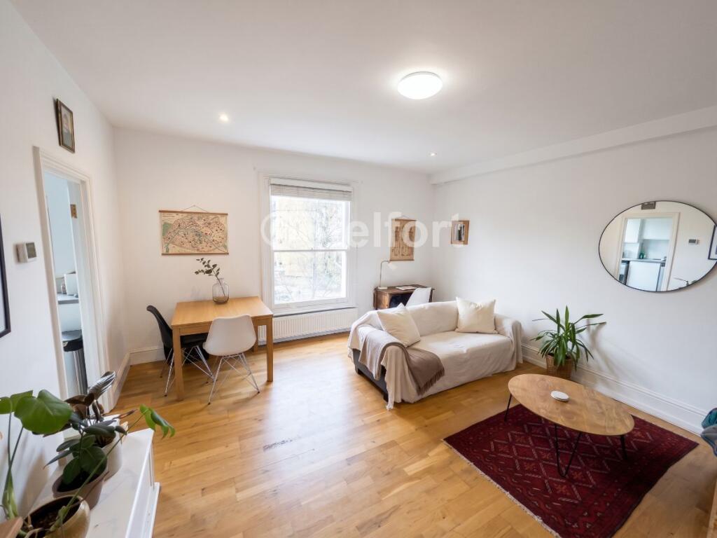 2 bed 1st Floor Flat for rent in London. From Stelfort - London