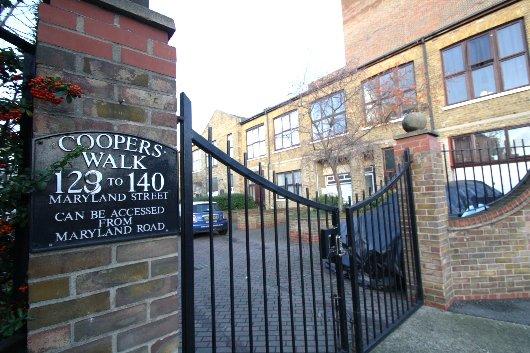 2 bed 1st Floor Flat for rent in London. From Arlington Estates - London