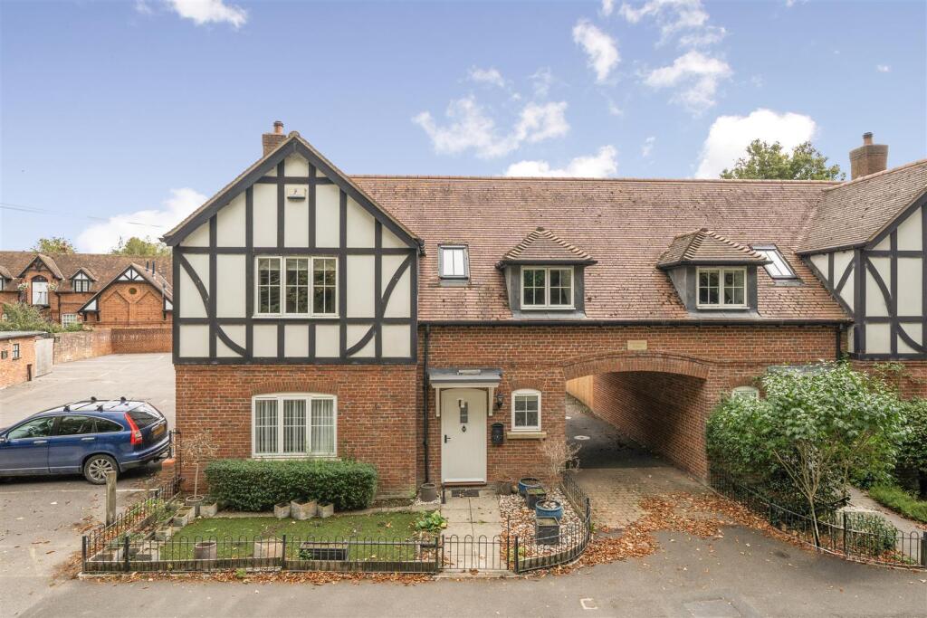4 bed Semi Detached for rent in Blandford Forum. From Symonds & Sampson - Blandford