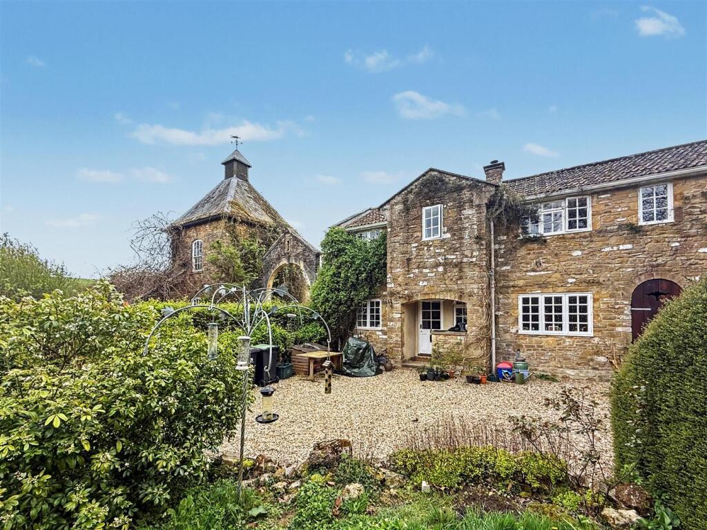 3 bed Semi Detached for rent in Toller Porcorum. From Symonds & Sampson - Bridport