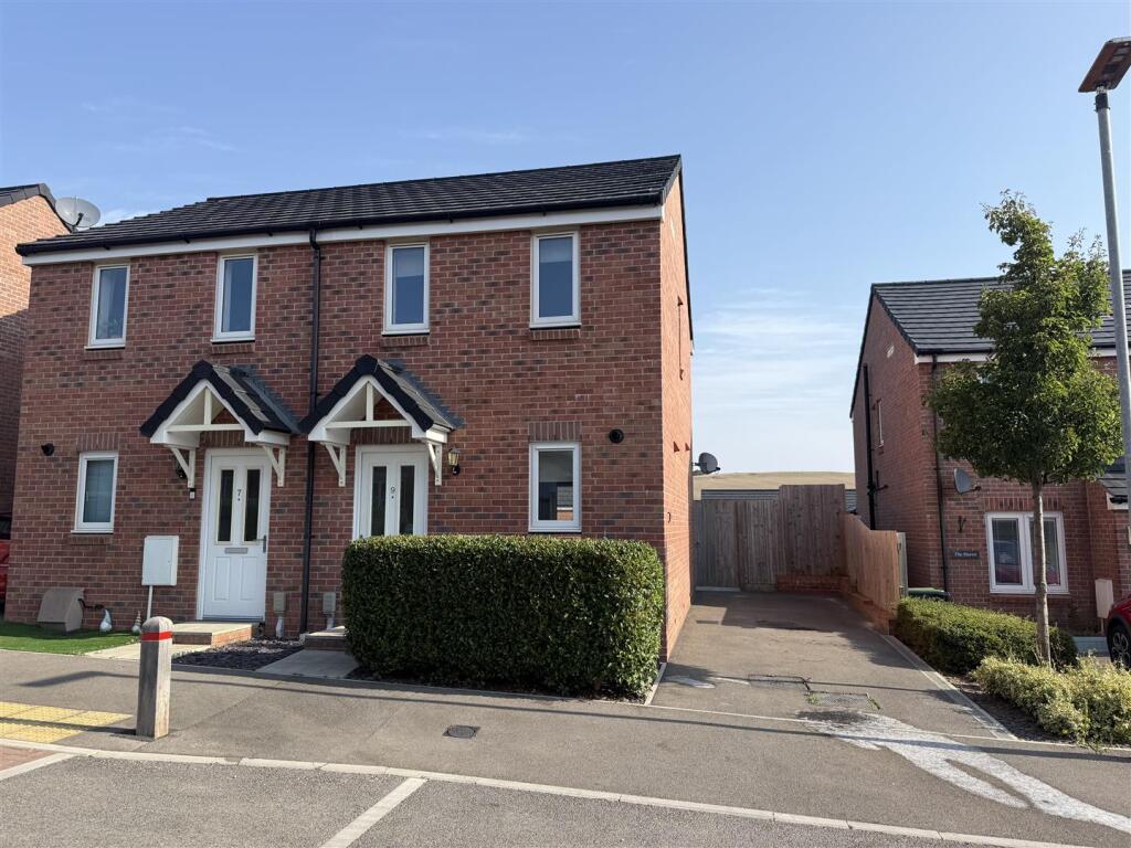 2 bed Semi Detached for rent in Buckland Ripers. From Symonds & Sampson - Bridport