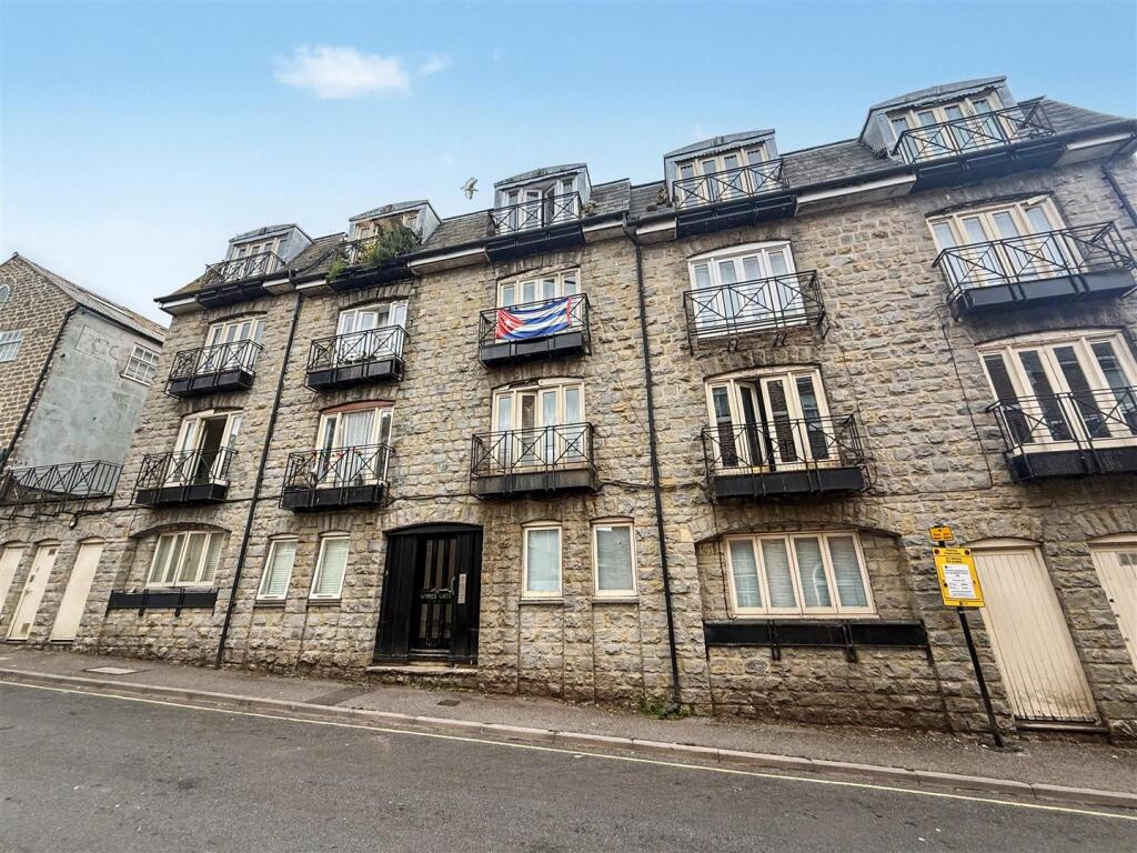 1 bed Apartment for rent in Bridport. From Symonds & Sampson - Bridport 1 bed Apartment for rent in Bridport. From Symonds & Sampson - Bridport