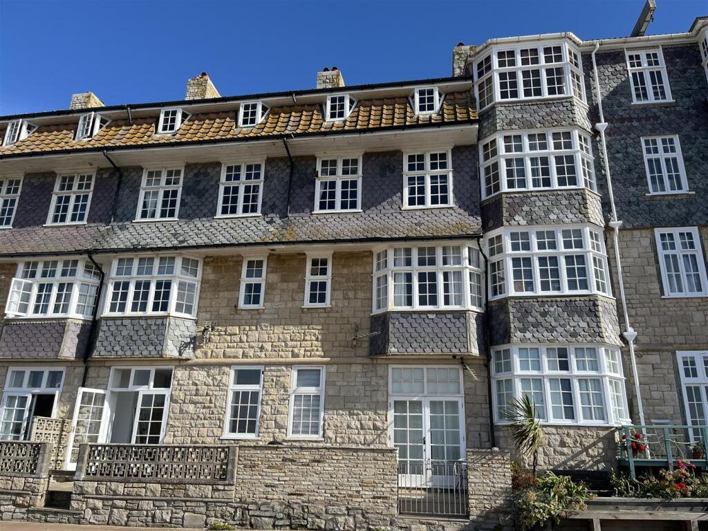 1 bed Apartment for rent in Bridport. From Symonds & Sampson - Bridport 1 bed Apartment for rent in Bridport. From Symonds & Sampson - Bridport