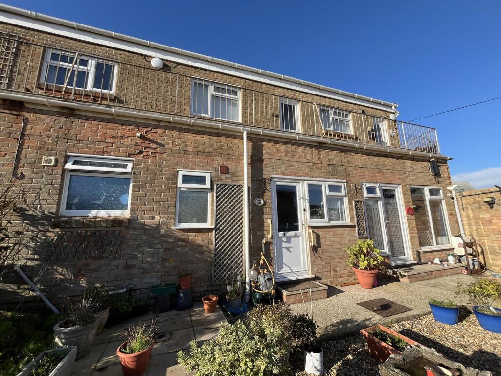 1 bed Apartment for rent in Bridport. From Symonds & Sampson - Bridport 1 bed Apartment for rent in Bridport. From Symonds & Sampson - Bridport