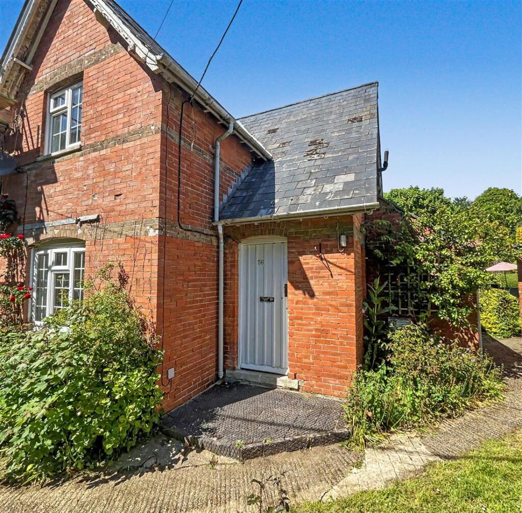 3 bed Detached for rent in Stratton. From Symonds & Sampson - Poundbury 3 bed Detached for rent in Stratton. From Symonds & Sampson - Poundbury