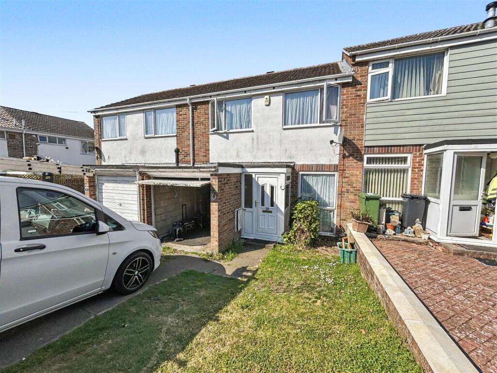 3 bed Detached for rent in Weymouth. From Symonds & Sampson - Poundbury 3 bed Detached for rent in Weymouth. From Symonds & Sampson - Poundbury