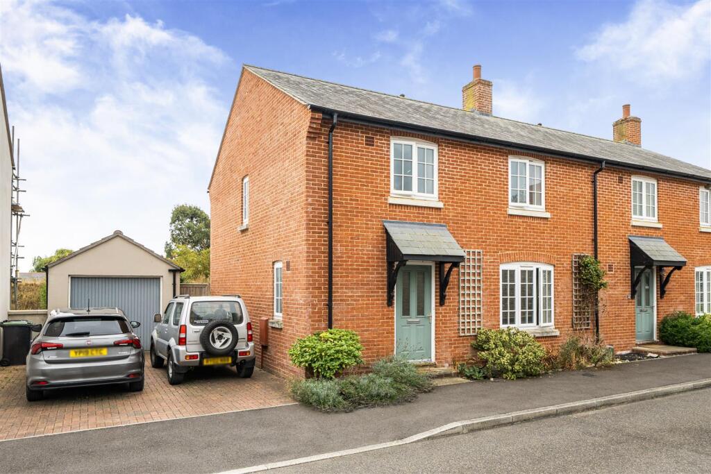 3 bed Detached for rent in Portesham. From Symonds & Sampson - Poundbury 3 bed Detached for rent in Portesham. From Symonds & Sampson - Poundbury