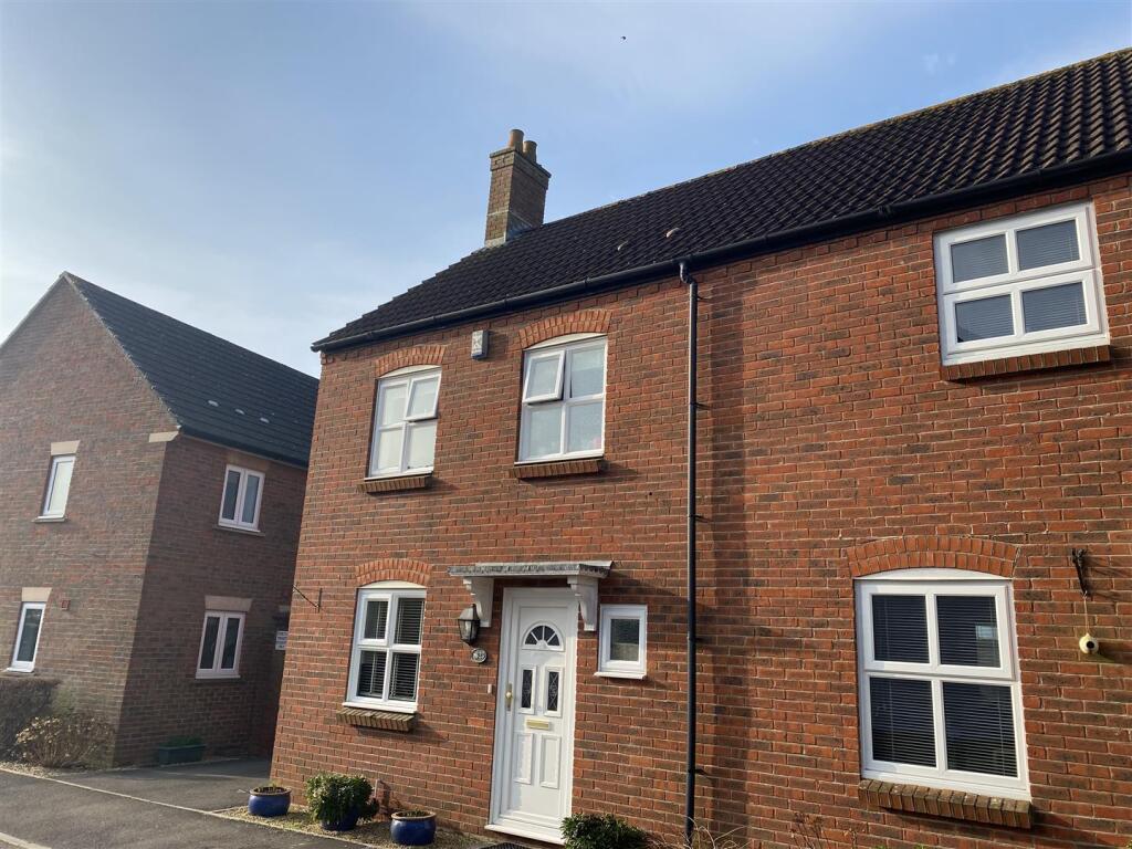 3 bed End of Terrace for rent in Sherborne. From Symonds & Sampson - Sherborne