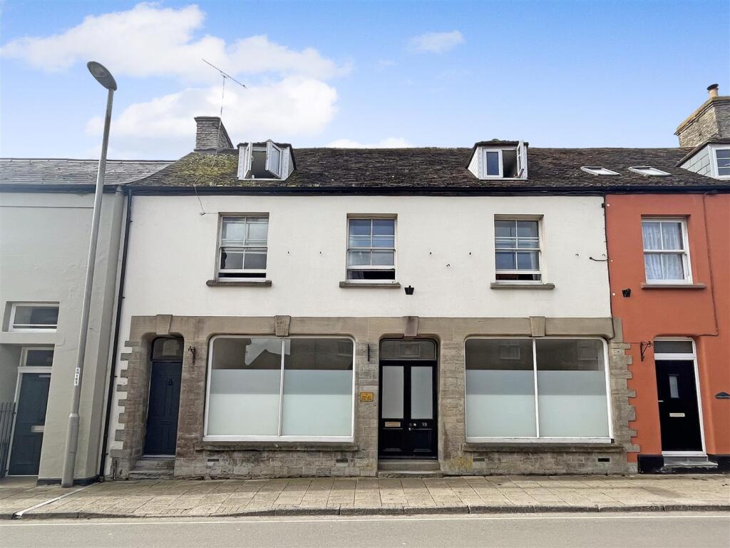 1 bed Apartment for rent in Sturminster Newton. From Symonds & Sampson - Sturminster Newton