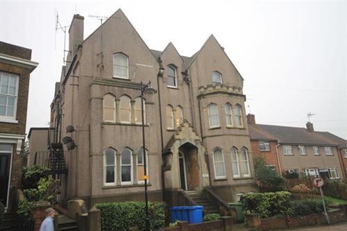 1 bed 1st Floor Flat for rent in Faversham. From Invicta Estate Agents - Faversham