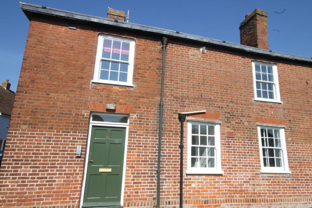 2 bed 1st Floor Flat for rent in Faversham. From Invicta Estate Agents - Faversham 2 bed 1st Floor Flat for rent in Faversham. From Invicta Estate Agents - Faversham