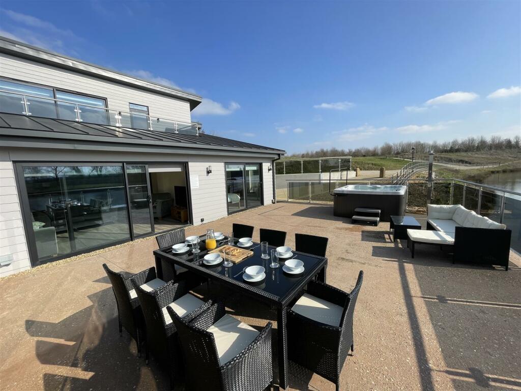 4 bed Semi Detached for rent in Ilchester. From Symonds & Sampson - Yeovil 4 bed Semi Detached for rent in Ilchester. From Symonds & Sampson - Yeovil