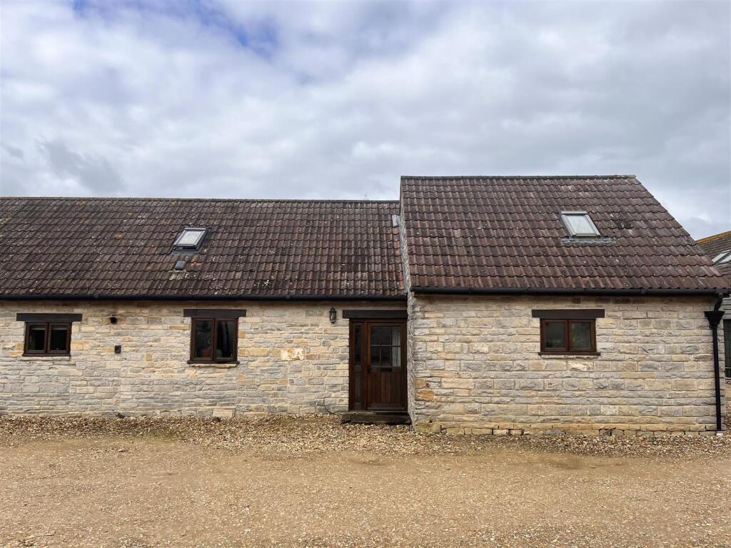 2 bed Mid Terraced House for rent in Ilchester. From Symonds & Sampson - Yeovil