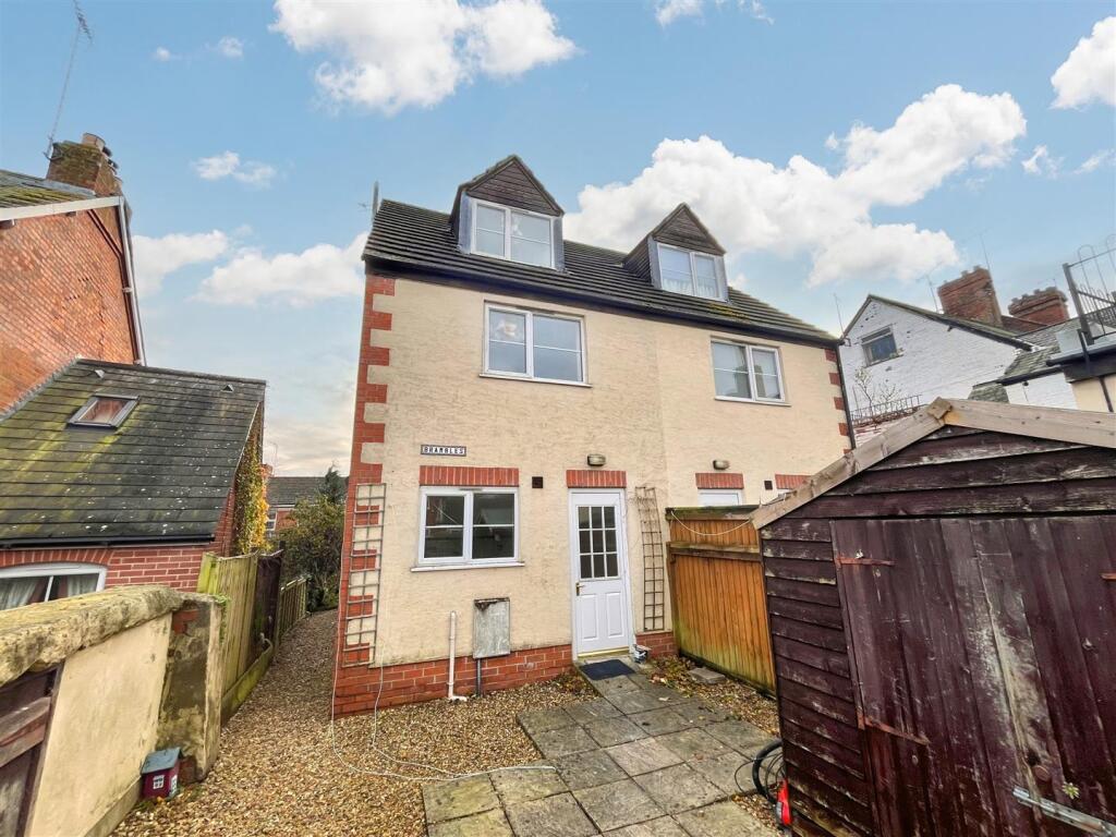 3 bed Semi Detached for rent in Yeovil Marsh. From Symonds & Sampson - Yeovil