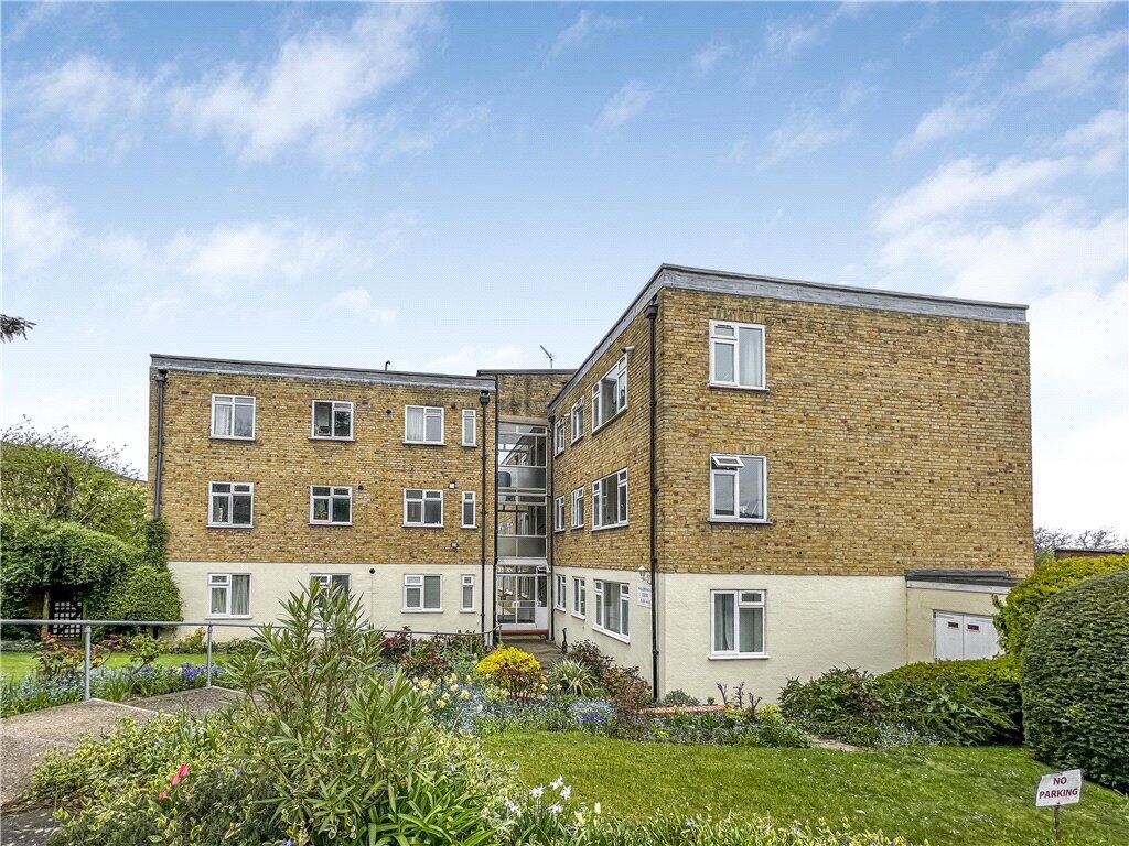 2 bed Apartment for rent in Acton. From Townends Ealing