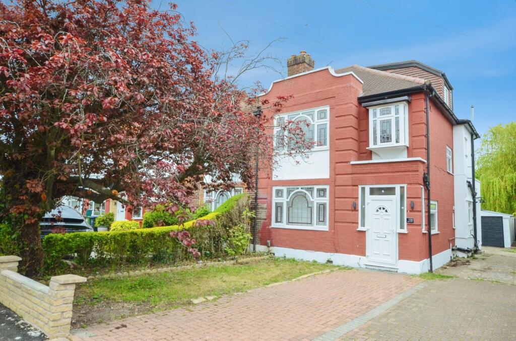 5 bed Semi Detached for rent in Wembley. From Townends Ealing