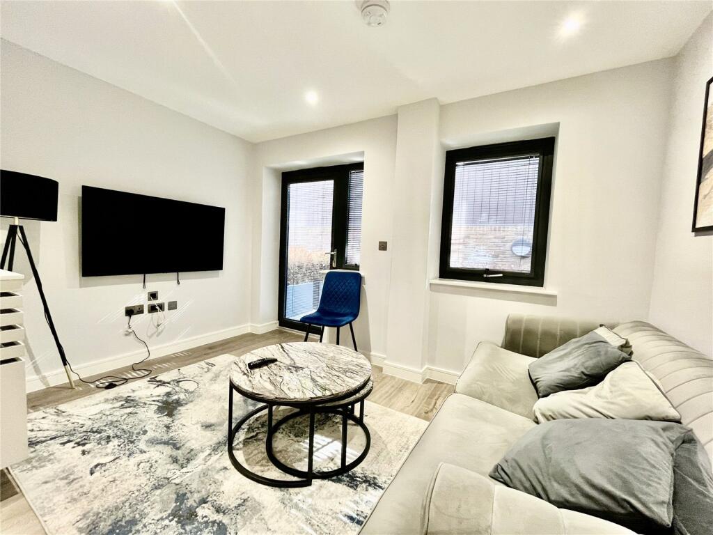 2 bed Apartment for rent in Hendon. From Townends Ealing